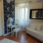 Le Pinelle Bed and Breakfast Τέρνι