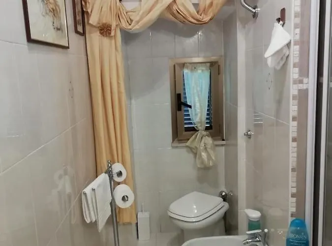 Le Pinelle Bed and Breakfast *